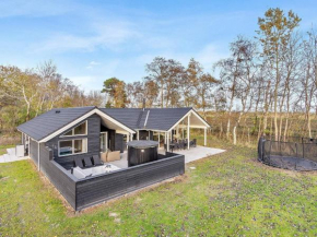 14 person holiday home in V ggerl se, Bogø By